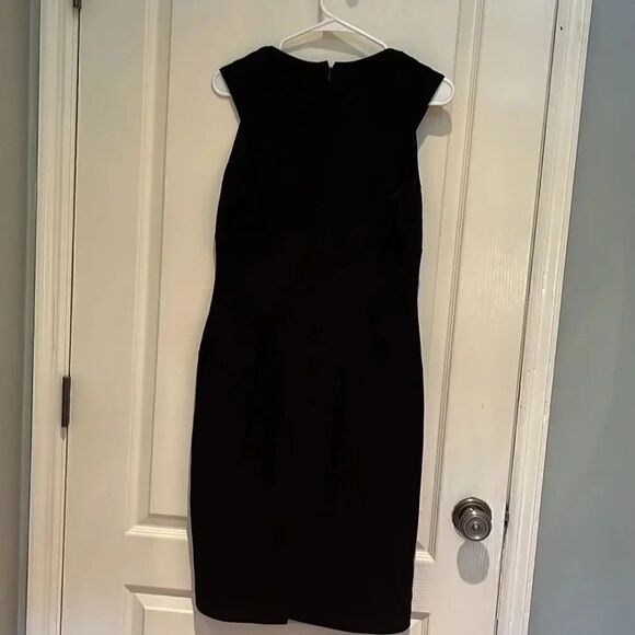 Adrianna Papell sleek black stretchy dress Size 6 - Picture 4 of 4